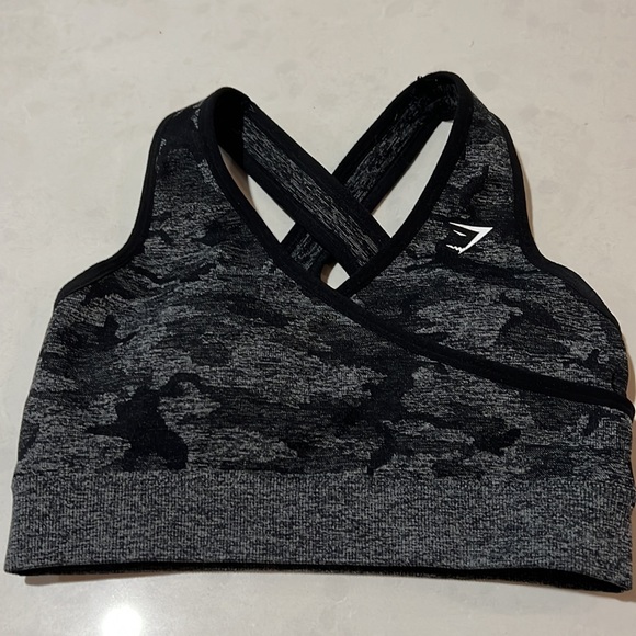 Gym Shark Adapt Camo Seamless Sports Bra - Picture 7 of 12
